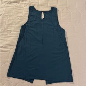 Athleta Foothill Teal Tank Size Medium